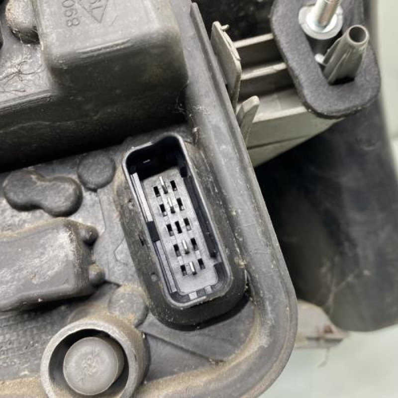 Feu arriere principal droit (feux) RENAULT MEGANE 3 Photo n°3