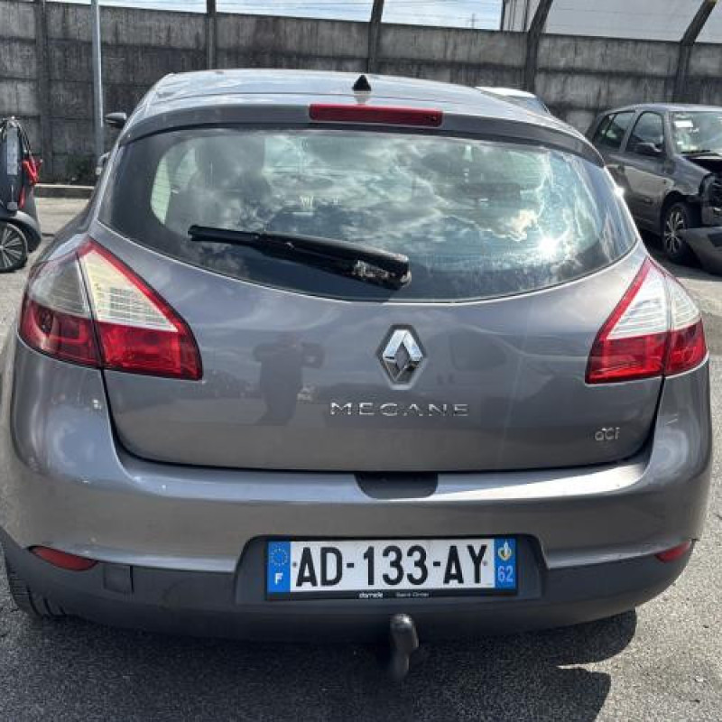 Feu arriere principal droit (feux) RENAULT MEGANE 3 Photo n°8