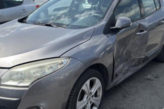 Feu arriere secondaire droit (feux) RENAULT MEGANE 3