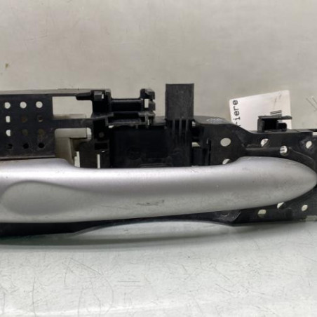 Poignee porte arriere gauche RENAULT MEGANE 3 Photo n°1