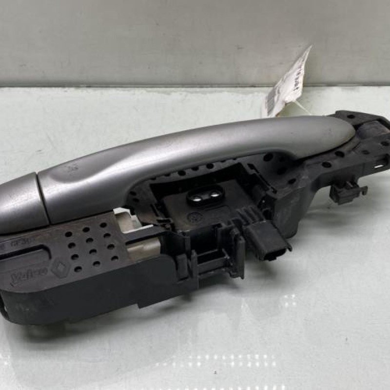 Poignee porte avant droit RENAULT MEGANE 3 Photo n°1