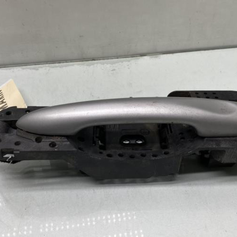 Poignee porte avant droit RENAULT MEGANE 3 Photo n°2