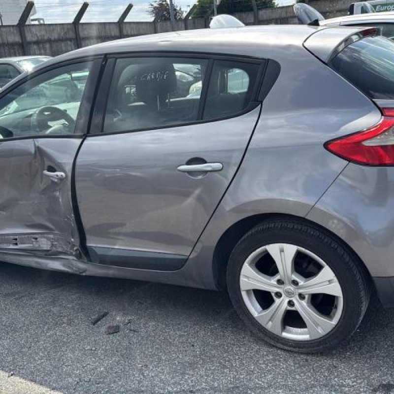 Poignee porte avant droit RENAULT MEGANE 3 Photo n°12