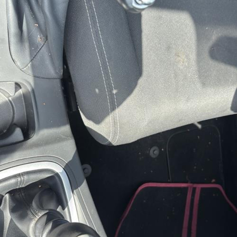 Poignee porte avant droit RENAULT MEGANE 3 Photo n°17