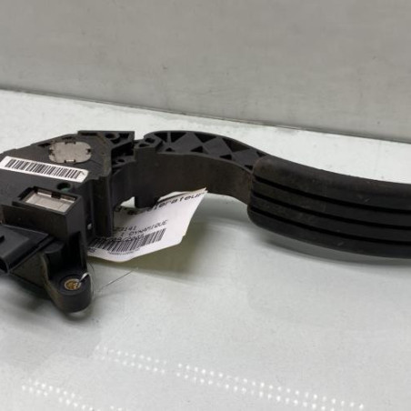 Pedale d'accelerateur RENAULT MEGANE 3 Photo n°1