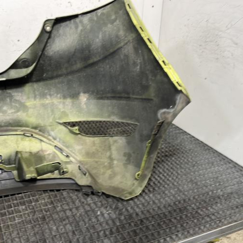 Pare choc arriere FORD FIESTA 6 Photo n°4