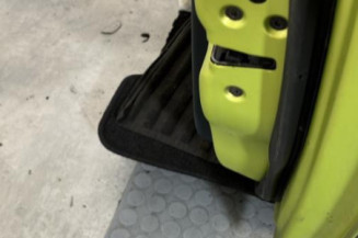 Porte avant droit FORD FIESTA 6