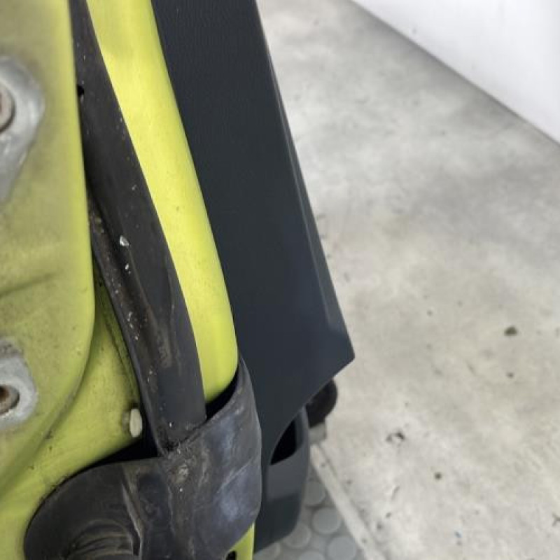 Porte avant droit FORD FIESTA 6 Photo n°4