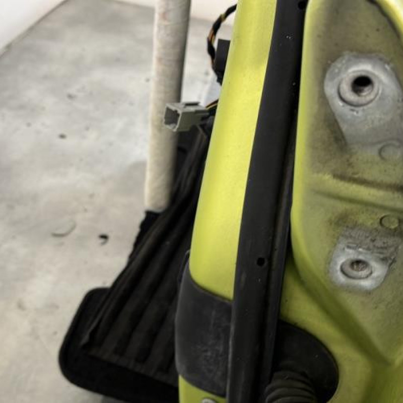 Porte avant gauche FORD FIESTA 6 Photo n°4