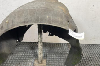 Pare boue arriere gauche FORD FIESTA 6 Photo n°1