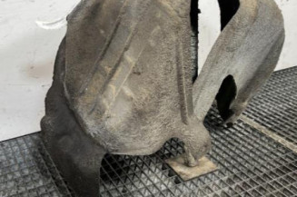 Pare boue arriere gauche FORD FIESTA 6