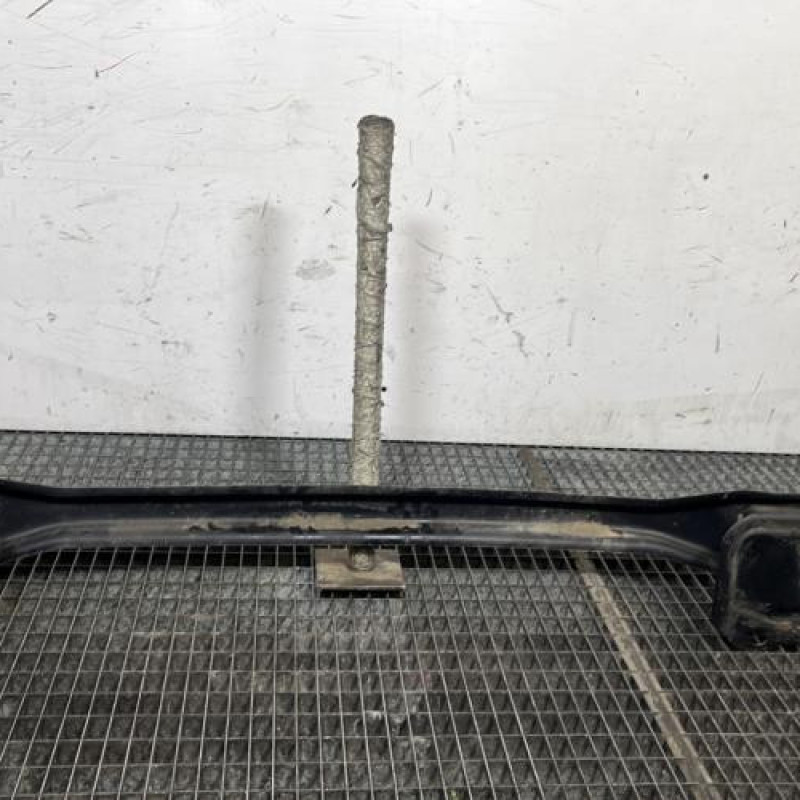 Renfort pare choc arriere (traverse) FORD FIESTA 6 Photo n°6