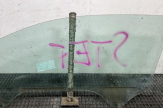 Vitre avant droit VOLKSWAGEN POLO 5