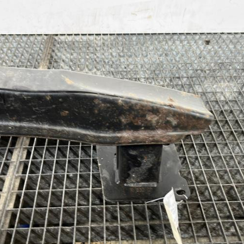 Renfort pare choc arriere (traverse) VOLKSWAGEN POLO 5 Photo n°3