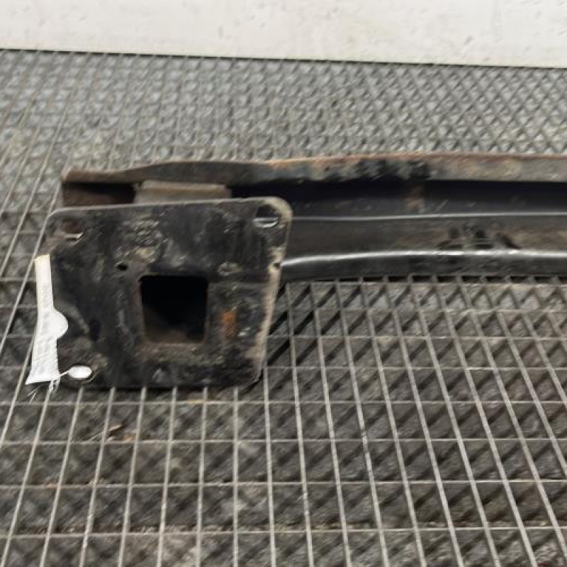 Renfort pare choc arriere (traverse) VOLKSWAGEN POLO 5 Photo n°5