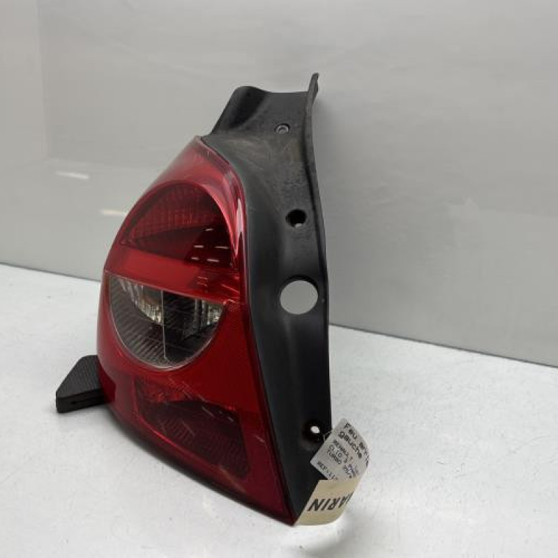 Feu arriere principal gauche (feux) RENAULT CLIO 3 Photo n°3