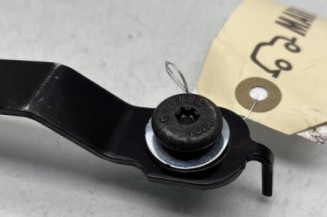 Attache ceinture avant droit RENAULT CLIO 3