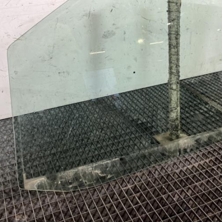 Vitre avant gauche CITROEN JUMPY 2