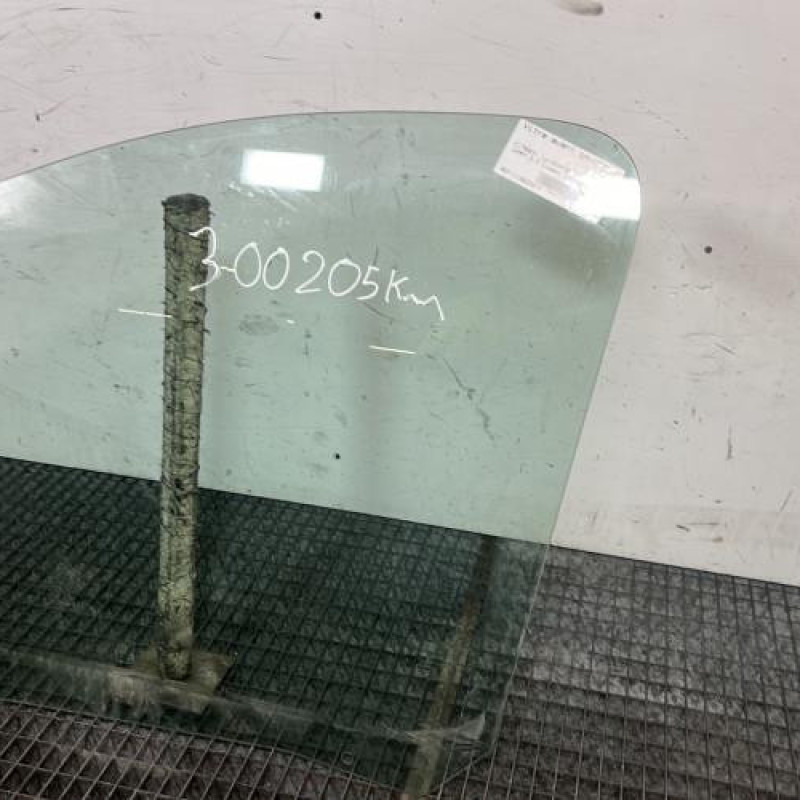 Vitre avant gauche CITROEN JUMPY 2 Photo n°3