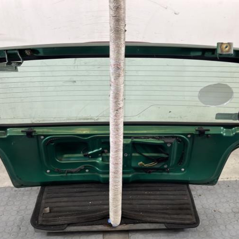 Malle/Hayon arriere RENAULT TWINGO 1 Photo n°9