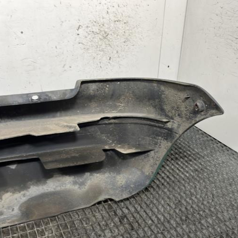 Pare choc arriere RENAULT TWINGO 1 Photo n°4