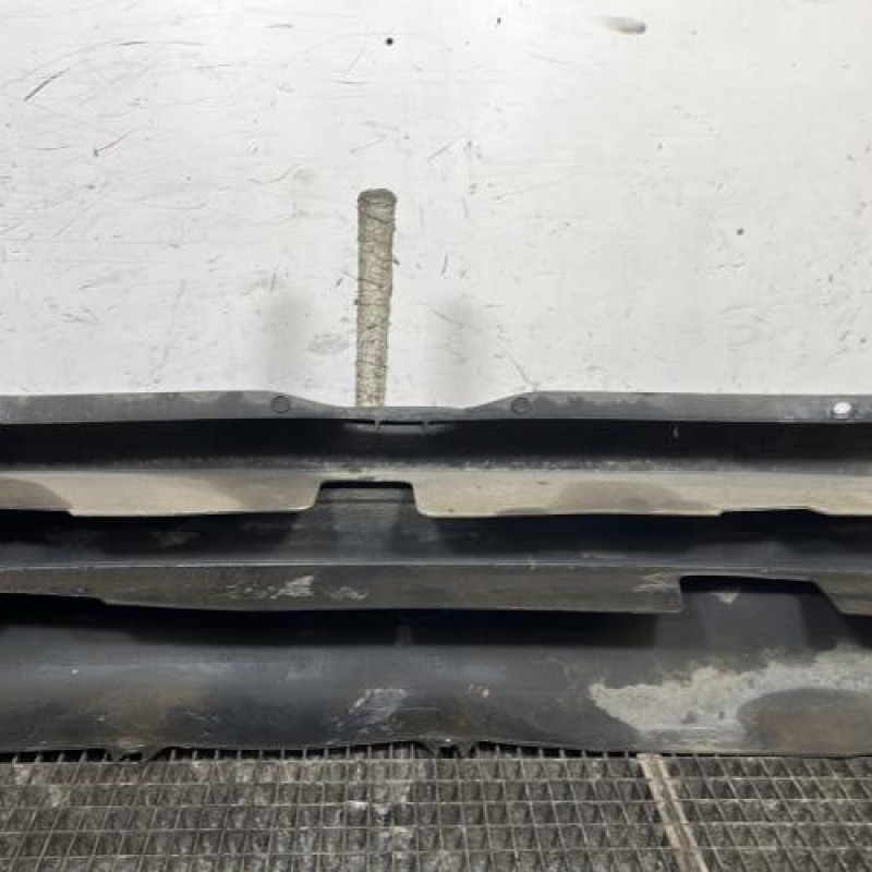 Pare choc arriere RENAULT TWINGO 1 Photo n°5