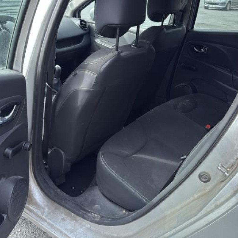 Vitre avant gauche RENAULT CLIO 4 Photo n°16