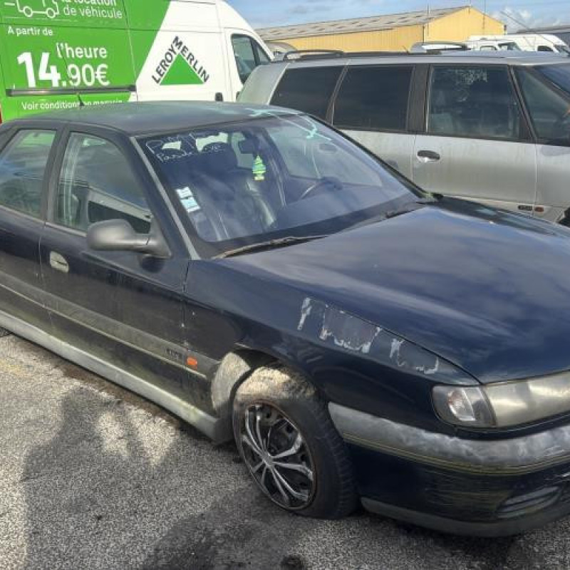 Porte avant droit RENAULT SAFRANE Photo n°9