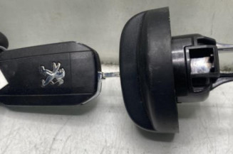 Bouchon de carburant PEUGEOT 208 1