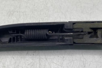 Bras essuie glace arriere PEUGEOT 208 1