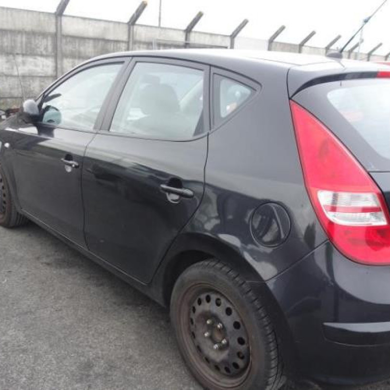Malle/Hayon arriere HYUNDAI I 30 1 Photo n°17