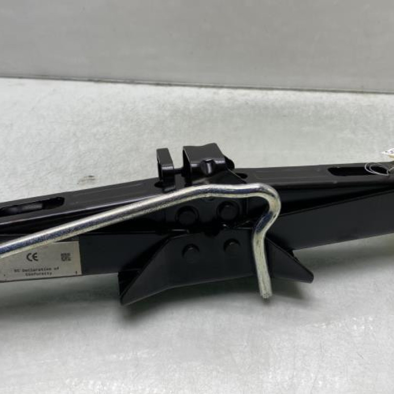 Cric RENAULT CLIO 5 Photo n°2