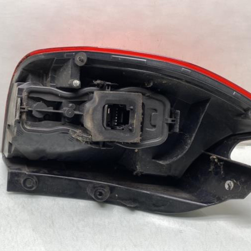 Feu arriere principal droit (feux) RENAULT SCENIC 2 Photo n°3
