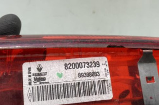 Feu arriere stop central RENAULT SCENIC 2