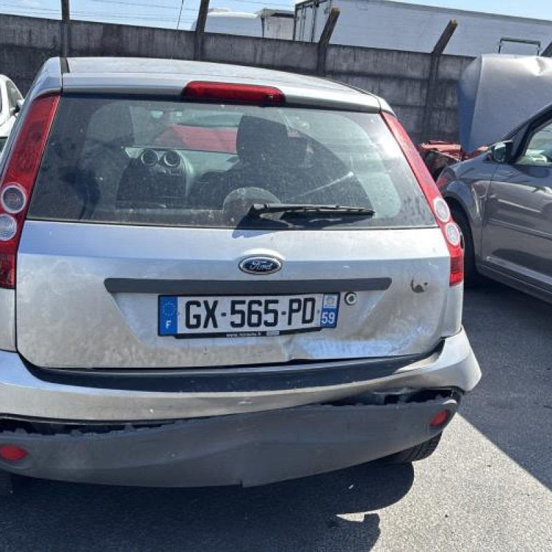 Moteur FORD FIESTA 5 Photo n°5