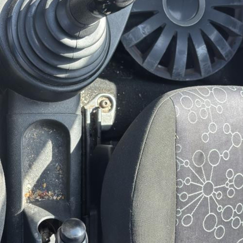 Moteur FORD FIESTA 5 Photo n°13