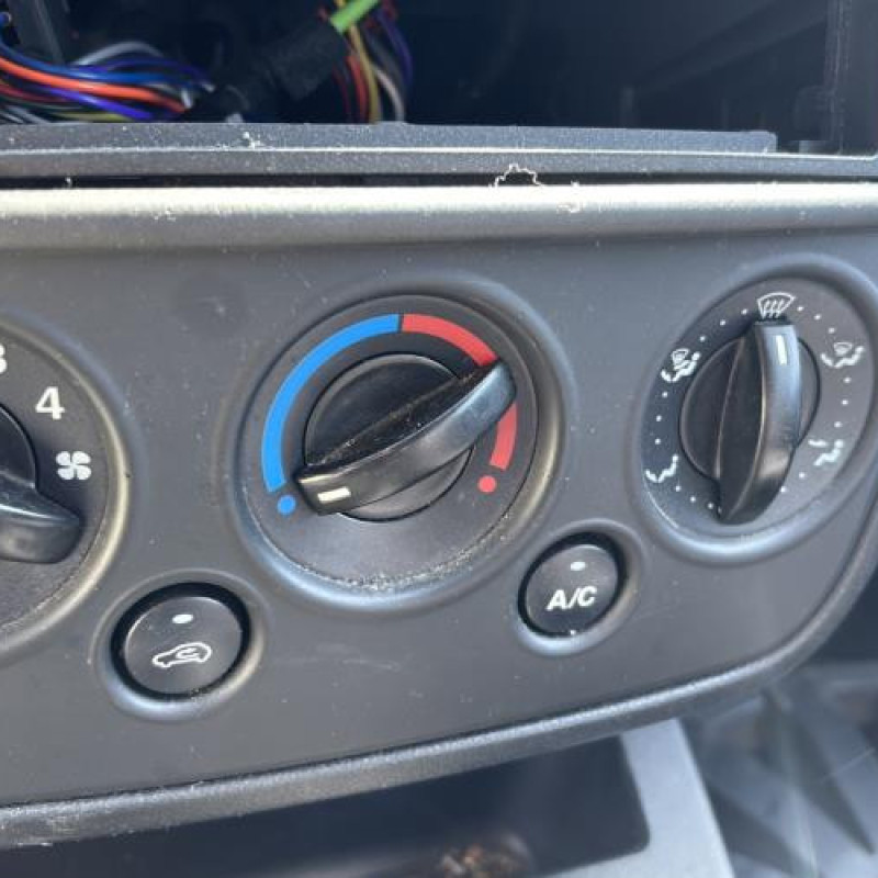 Moteur FORD FIESTA 5 Photo n°14