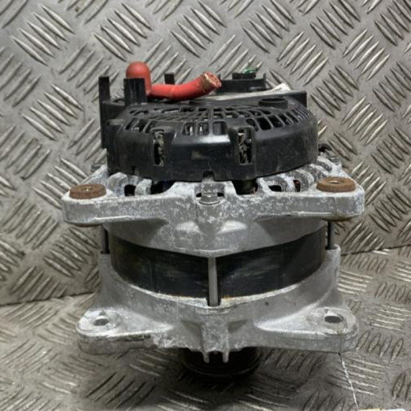 Alternateur DACIA DUSTER 2 Photo n°1