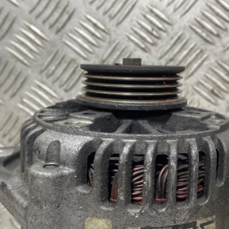 Alternateur DAIHATSU SIRION 1 Photo n°2