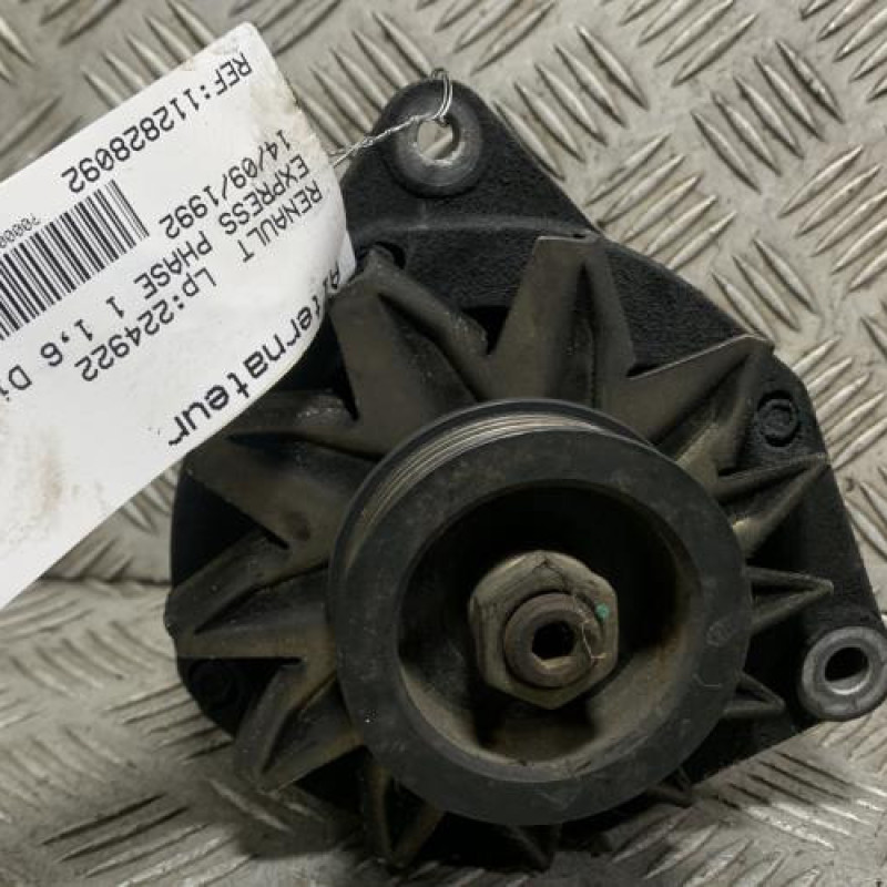 Alternateur RENAULT EXPRESS Photo n°1