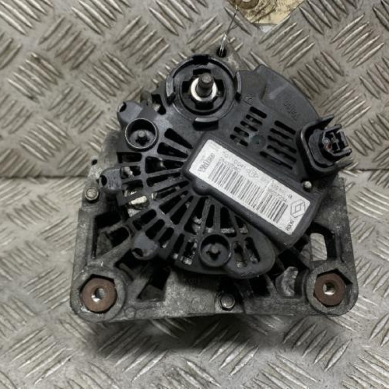 Alternateur RENAULT MEGANE 2 Photo n°1