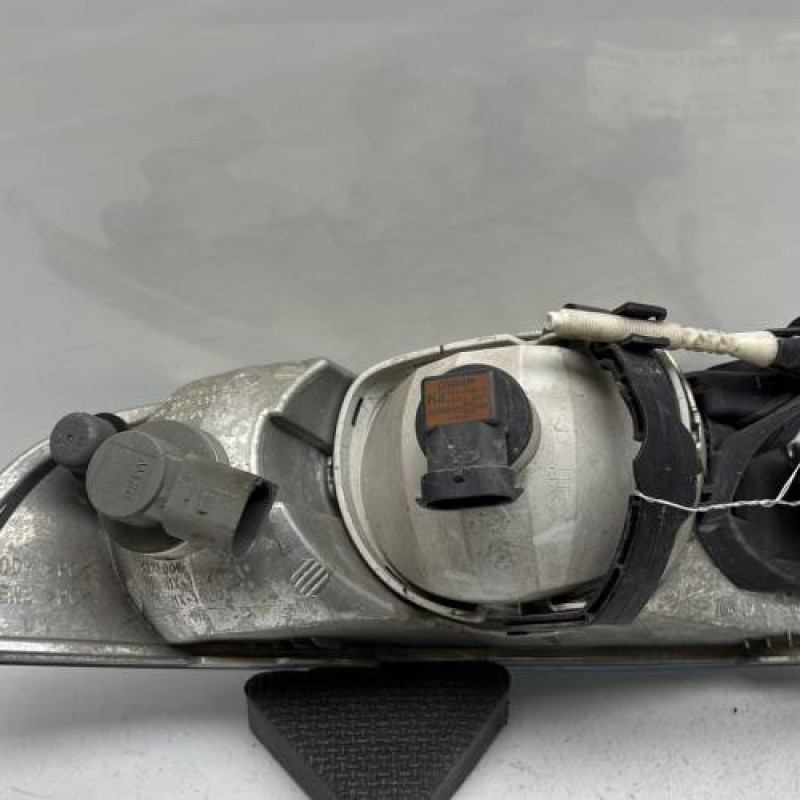 Anti brouillard gauche (feux) SKODA OCTAVIA 2 Photo n°2