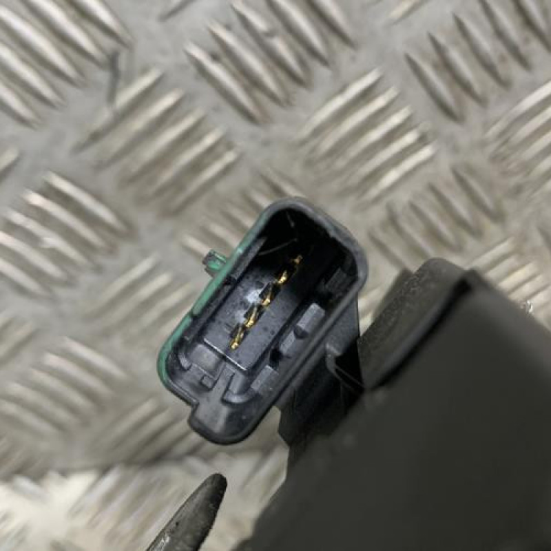 Alternateur PEUGEOT 5008 1 Photo n°3