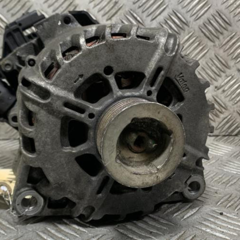 Alternateur PEUGEOT 5008 1 Photo n°4