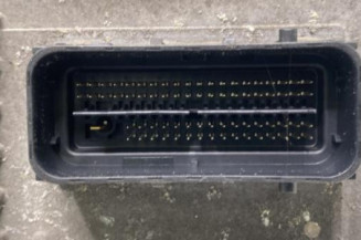 Calculateur moteur OPEL CORSA E