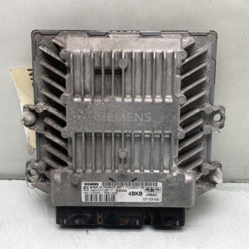 Calculateur moteur FORD C-MAX 1 Photo n°1