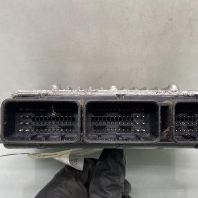 Calculateur moteur FORD C-MAX 1 Photo n°3