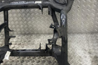 Berceau avant MERCEDES CLASSE R 251