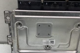 Calculateur moteur DACIA SANDERO 2