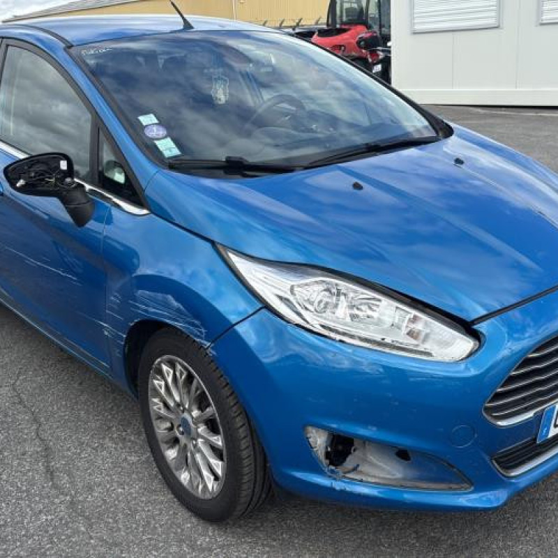 Calandre FORD FIESTA 6 Photo n°11